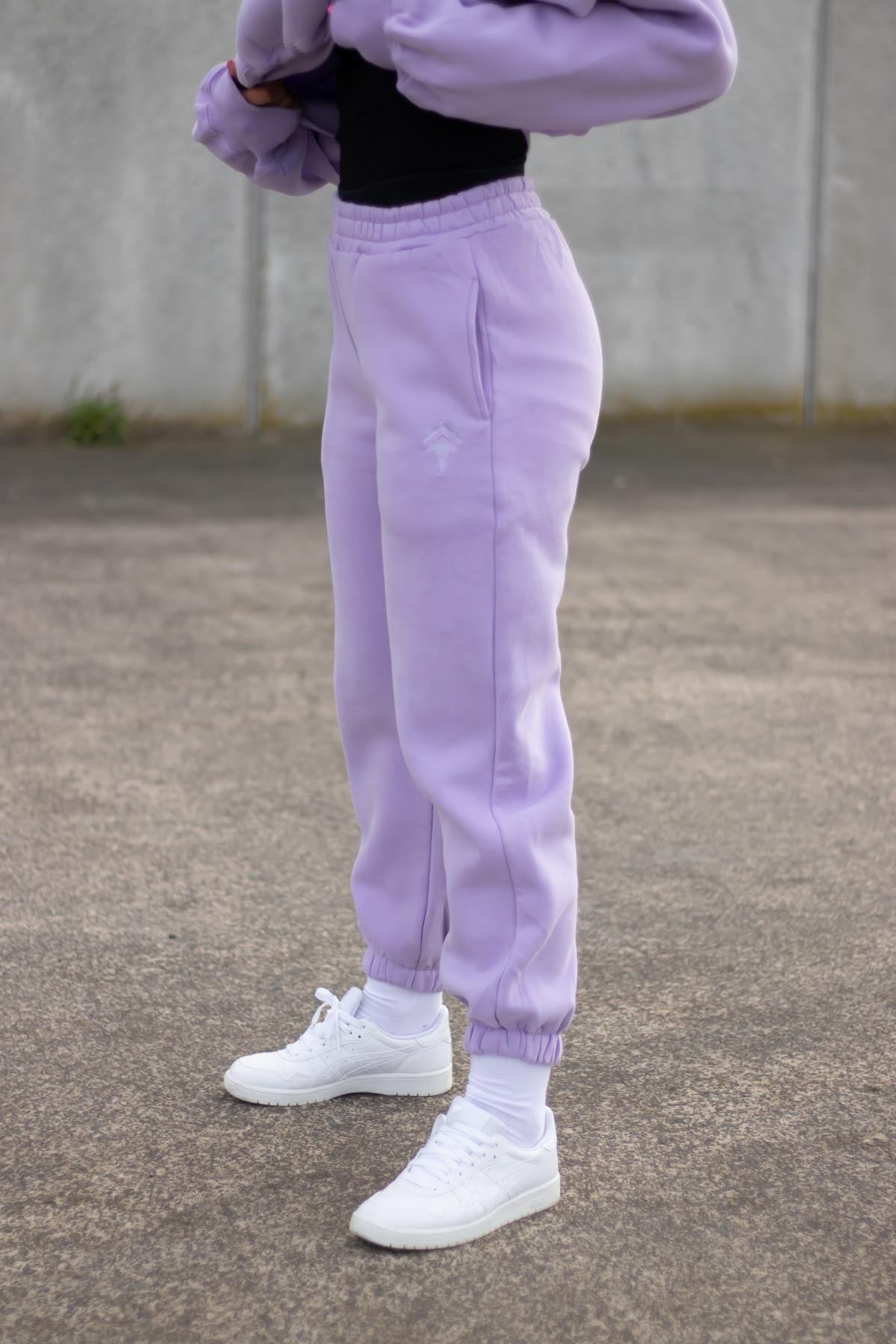 woman wearing loungewear joggers in lavender
